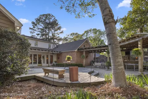 Exterior - 5111 Canton Heights Dr, Jackson, MS 39211 photo 19 of 21