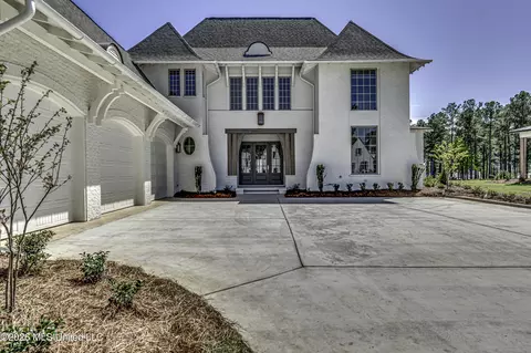 103 Lamour Pt, Madison, MS 39110