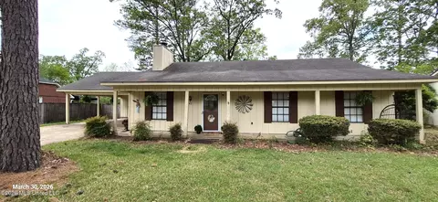 142 Plum Tree Rd, Brandon, MS 39047 photo 1