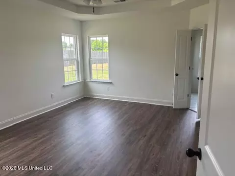 Bedroom - 926 Buttermilk Dr, Nesbit, MS 38651 photo 1 of 4