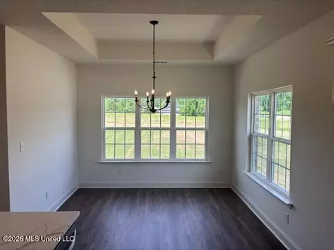 Dining - 926 Buttermilk Dr, Nesbit, MS 38651 photo 1 of 1