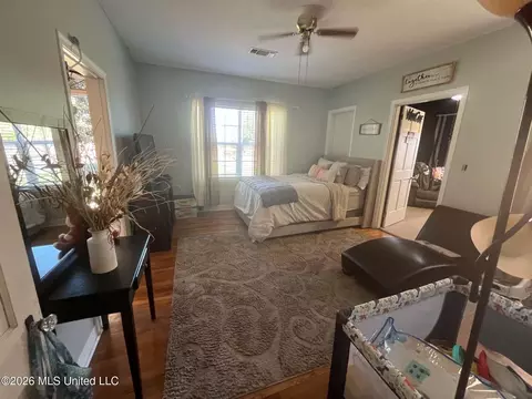 251 W Race St, Rolling Fork, MS 39159 photo 3