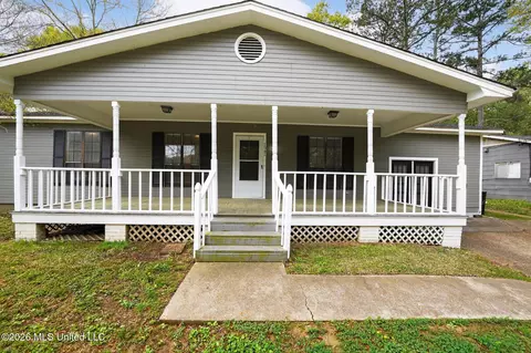 1541 Dianne Dr, Jackson, MS 39204