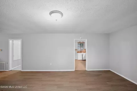 Other - 5559 Queen Mary Ln, Jackson, MS 39209 photo 6 of 7