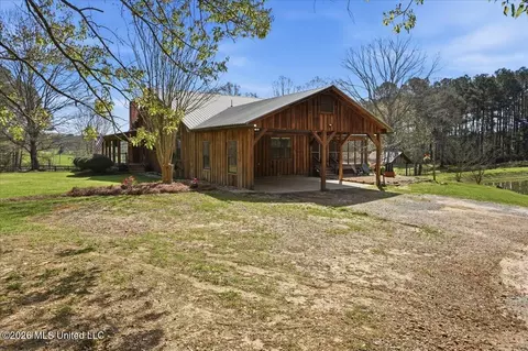 410 Carson Rd, Carthage, MS 39051 photo 5