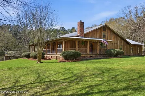 410 Carson Rd, Carthage, MS 39051 photo 2