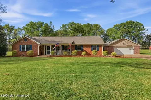 108 Pinehaven Pl, Clinton, MS 39056
