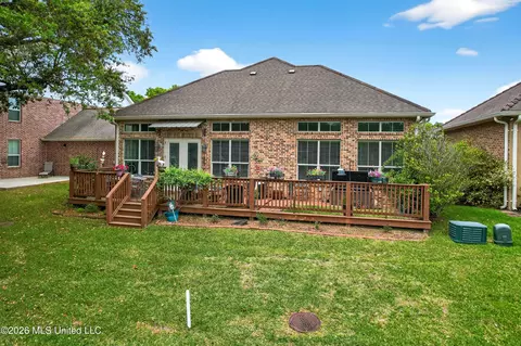 Exterior - 210 Fairway Villa, Diamondhead, MS 39525 photo 8 of 12