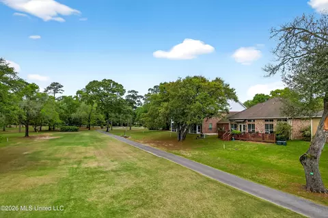 Exterior - 210 Fairway Villa, Diamondhead, MS 39525 photo 7 of 12