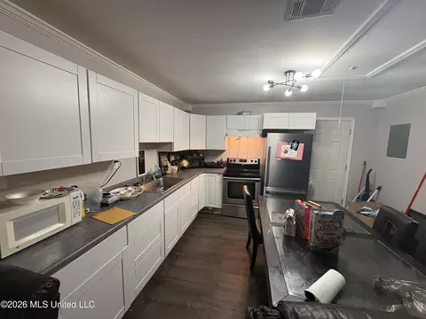 4301 Briggs St, Moss Point, MS 39563 photo 3