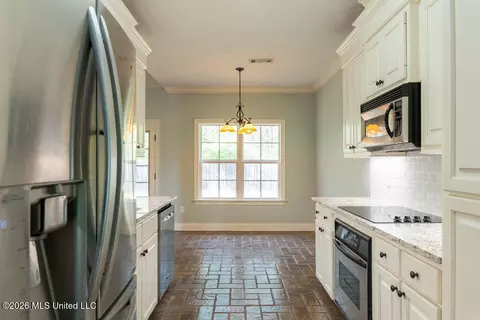Other - 112 Susan Ln, Brandon, MS 39042 photo 2 of 9