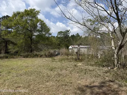 21497 Sadler Rd, Saucier, MS 39574 photo 4