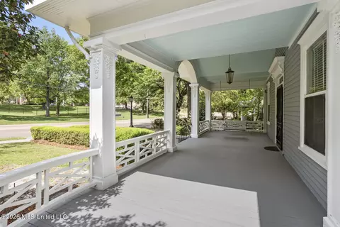 Exterior - 1704 N State St, Jackson, MS 39202 photo 3 of 4