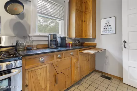 Kitchen - 1704 N State St, Jackson, MS 39202 photo 3 of 4