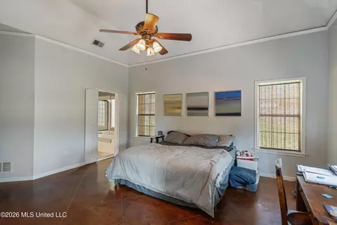 Bedroom - 650 Fairway Dr, Hernando, MS 38632 photo 7 of 7