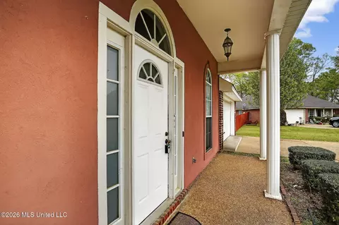 Other - 610 Ridge Pl, Byram, MS 39272 photo 2 of 9