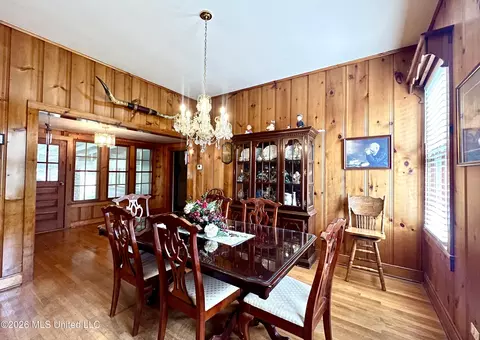 Dining - 429 N Old Jackson Rd, Liberty, MS 39645 photo 1 of 1