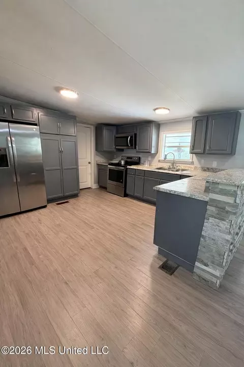 13312 Foxrun Dr, Vancleave, MS 39565 photo 11