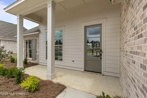 Exterior - 204 Benners Ln, Madison, MS 39110 photo 2 of 4