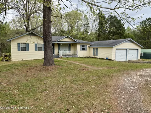 1861 Highway 25, Carthage, MS 39051