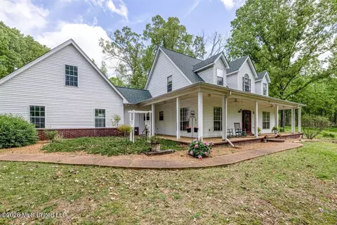 Exterior - 3876 Kyle Ln, Hernando, MS 38632 photo 14 of 14