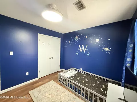 Bedroom - 970 White Cir, Grenada, MS 38901 photo 3 of 3