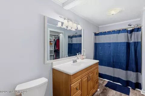 Bath - 707 Gum Springs Rd, Braxton, MS 39044 photo 1 of 2