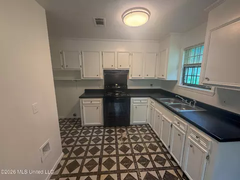 Kitchen - 2438 Kingston Ave, Jackson, MS 39213 photo 1 of 1