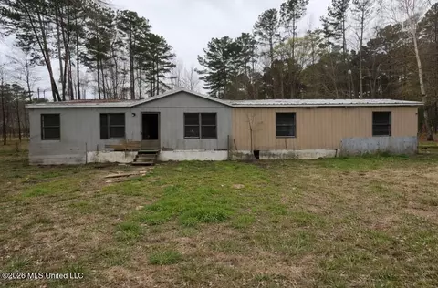 2349 Shell Oil Rd, Brandon, MS 39042