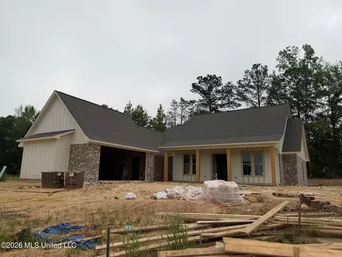 725 Celadon St, Brandon, MS 39042