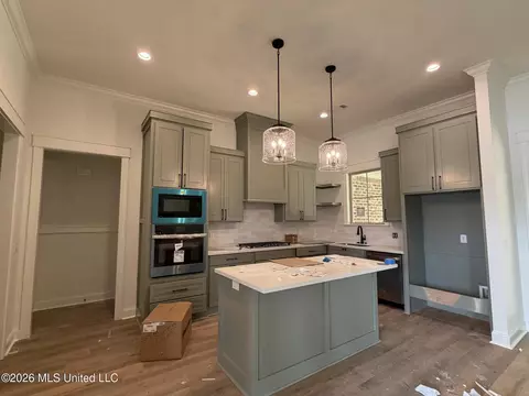 725 Celadon St, Brandon, MS 39042 photo 3