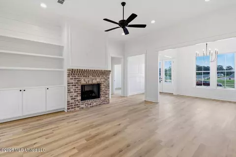 Living - 725 Celadon St, Brandon, MS 39042 photo 2 of 4