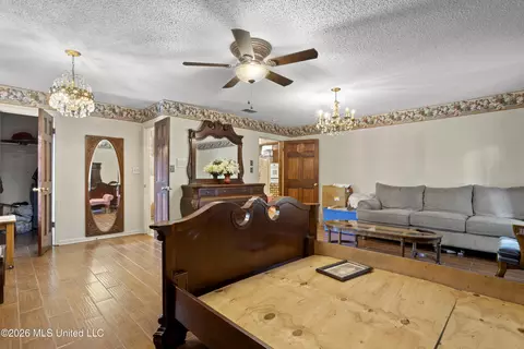 Bedroom - 9121 Heather Ln, Moss Point, MS 39562 photo 1 of 4