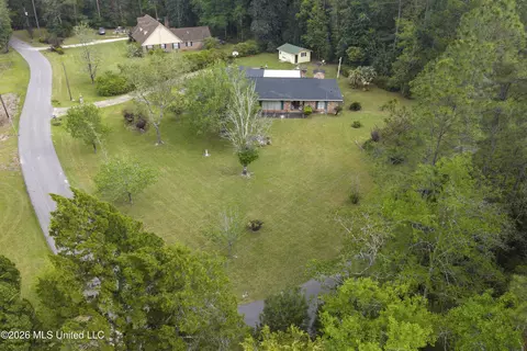 View/Area - 9121 Heather Ln, Moss Point, MS 39562 photo 1 of 4