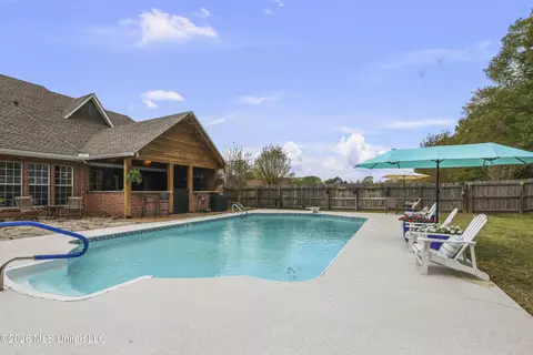 Exterior - 119 Northaven Dr, Jackson, MS 39209 photo 14 of 25