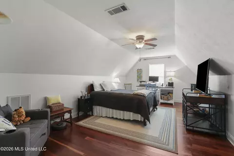 Bedroom - 119 Northaven Dr, Jackson, MS 39209 photo 10 of 12