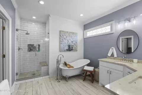 Bath - 119 Northaven Dr, Jackson, MS 39209 photo 1 of 6