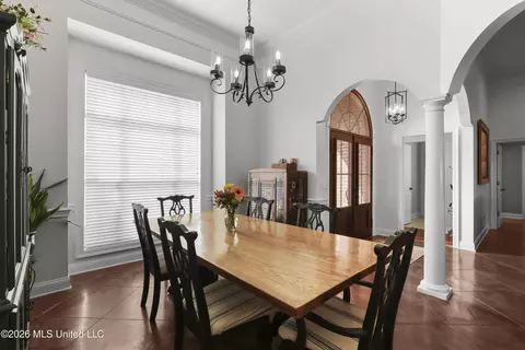 Dining - 119 Northaven Dr, Jackson, MS 39209 photo 2 of 4