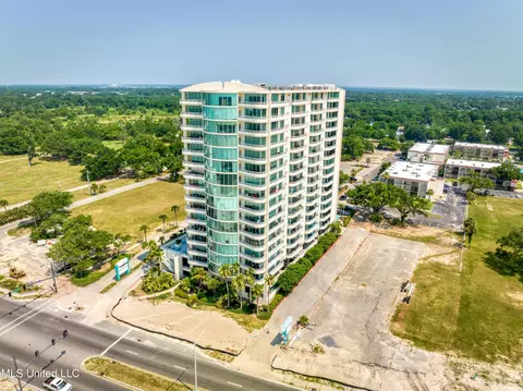 2060 Beach Blvd #502, Biloxi, MS 39531