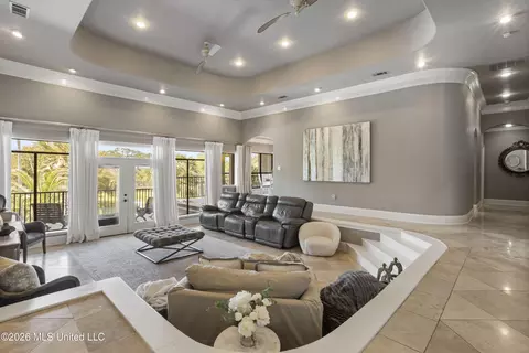 Living - 6605 Haystack St, Biloxi, MS 39532 photo 2 of 6