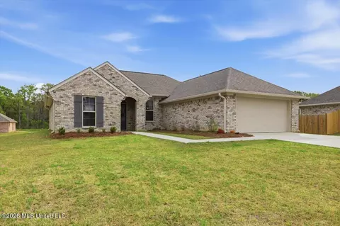Exterior - 124 Bailey Cv, Canton, MS 39046 photo 2 of 5