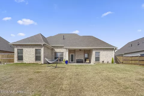 Exterior - 589 E Park St, Canton, MS 39046 photo 5 of 7