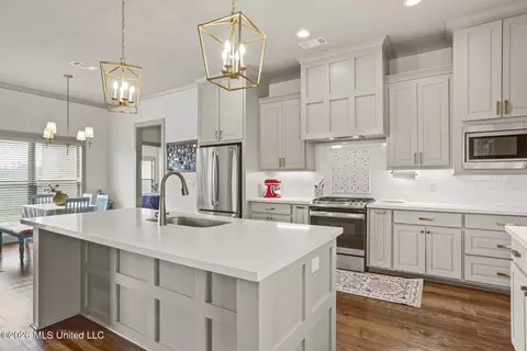 Kitchen - 589 E Park St, Canton, MS 39046 photo 5 of 7