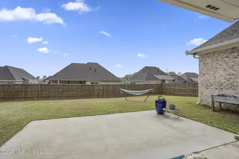 Exterior - 589 E Park St, Canton, MS 39046 photo 2 of 7