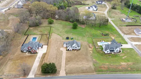 View/Area - 664 S Craft Rd, Hernando, MS 38632 photo 1 of 3
