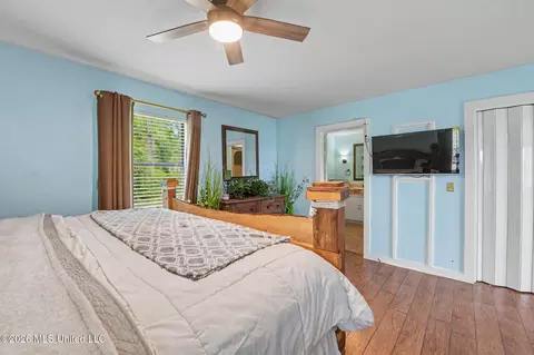 Bedroom - 4707 Griffin St, Moss Point, MS 39563 photo 2 of 3
