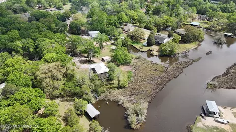 View/Area - 4707 Griffin St, Moss Point, MS 39563 photo 3 of 11