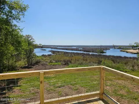 View/Area - 4707 Griffin St, Moss Point, MS 39563 photo 5 of 11