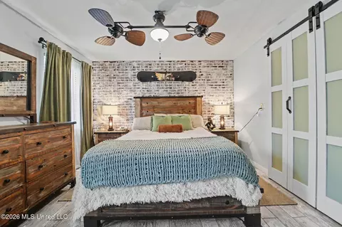 Bedroom - 4707 Griffin St, Moss Point, MS 39563 photo 3 of 3