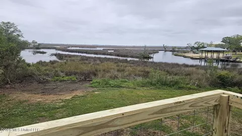 View/Area - 4707 Griffin St, Moss Point, MS 39563 photo 6 of 11